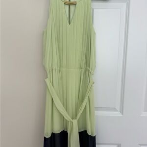 Jessica Simpson Light Green and Navy Maxi Dress